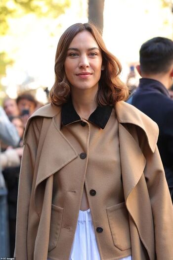 Alexa chung image