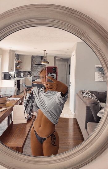 Alexa melanson image