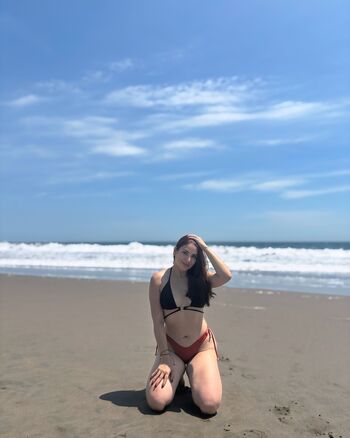 Alexandra barturen bazan image