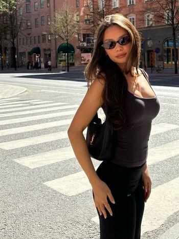 Alexandra carlsson image