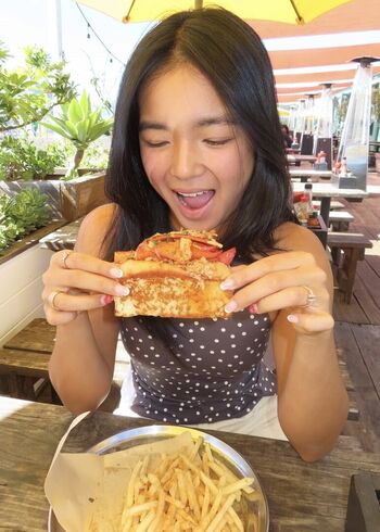 Alexandra eala image