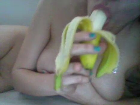 Alexandra xoxo page 2 image