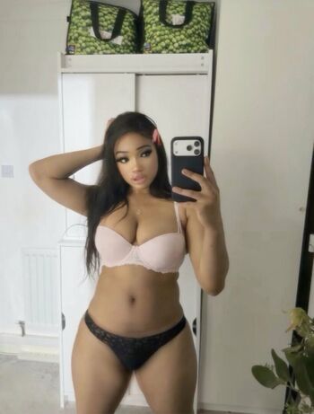 Alexis denecheau image