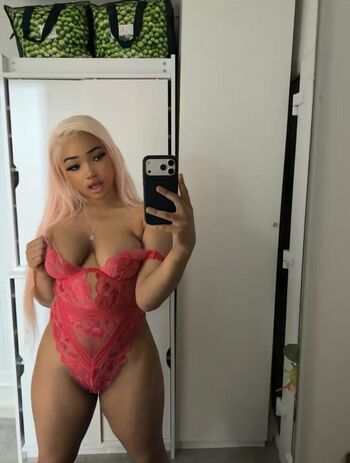 Alexis denecheau image