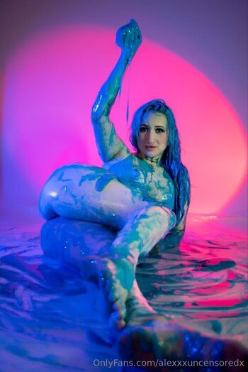 alexxxuncensoredx