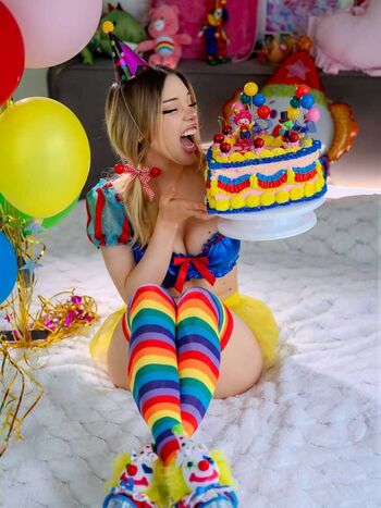 Alice delish 1 page 5 image
