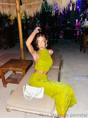 Alice marques image