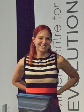 Alice roberts presenter image