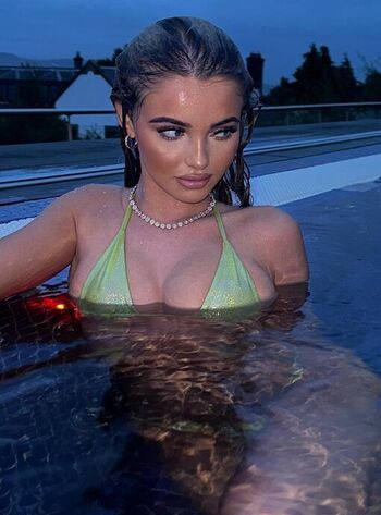 Alicia johnston image