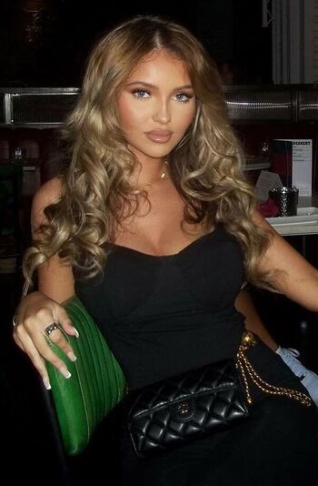 Alicia johnston image