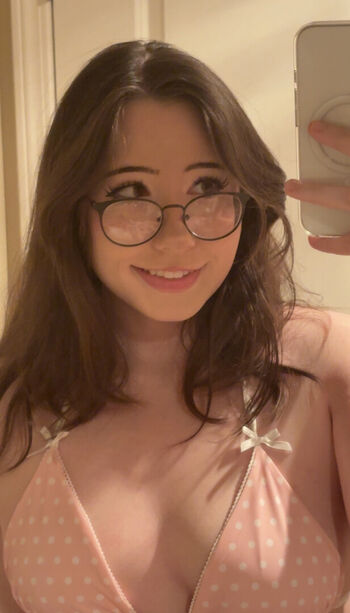 Aliciajade image
