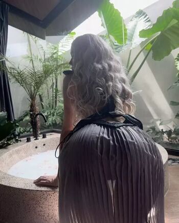 Alina becker 1 page 5 image