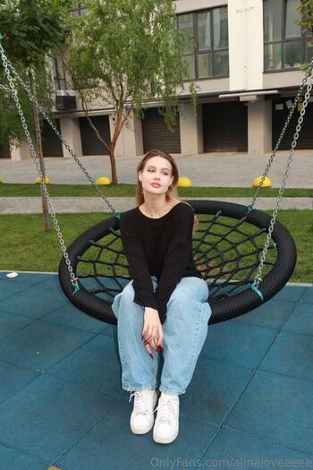Alina love 1 image