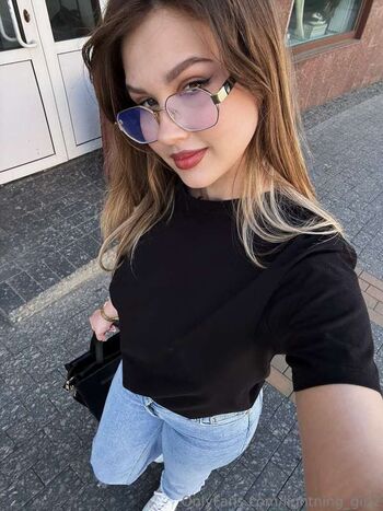 Alina love 1 image