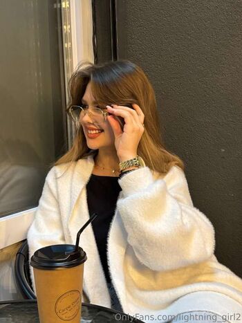 Alina love 1 image