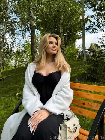 Alina love 1 image