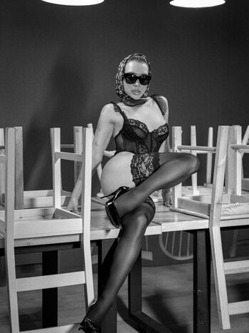 Alina neuer page 2 image