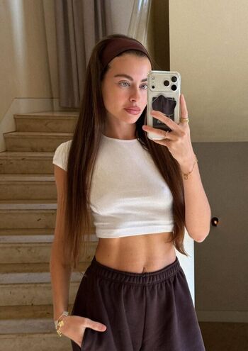 Alina umyarova image