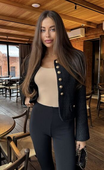 Alina umyarova image