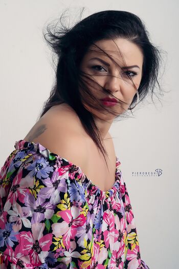 Alinaramona image