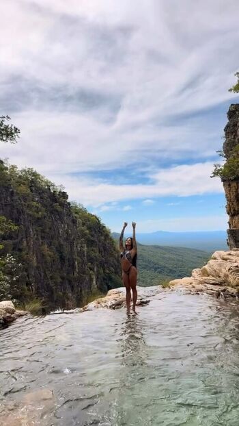 Aline riscado image
