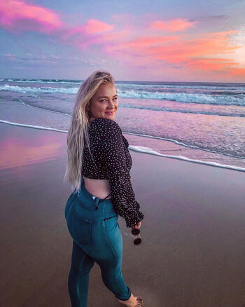 Alix traeger image