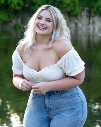 Allie weber image