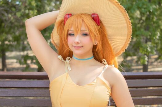 Aluctoria page 4 image