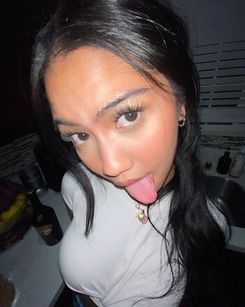 Alyanna joelle image