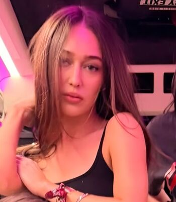 Alycia debnam carey page 3 image