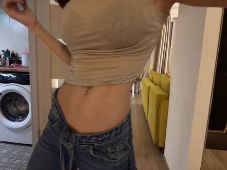 Alyona bobrova image