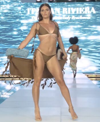 Alysha newman 1 image