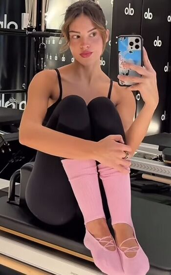 Alyssa collins image
