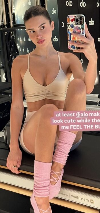 Alyssa collins image