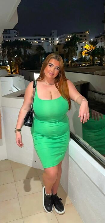 Alyssa garbett image