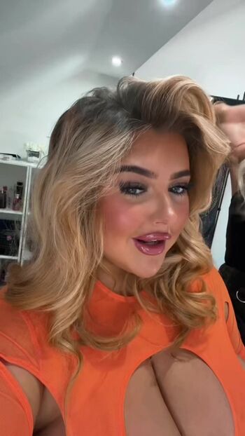 Alyssa garbett image