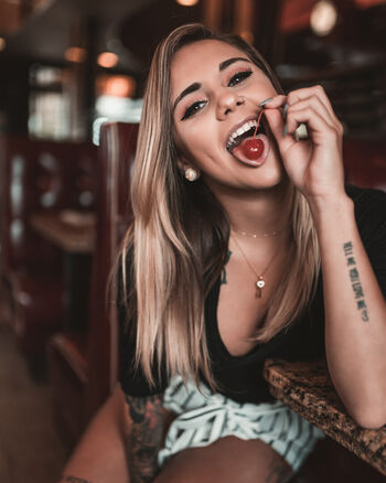 Alyssa pallant11 image