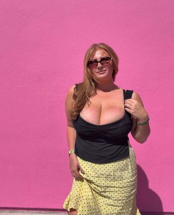 Alyssaholmes6969 image