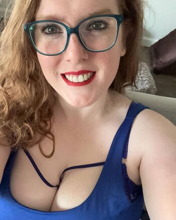 Alyssathehotmessexpress image