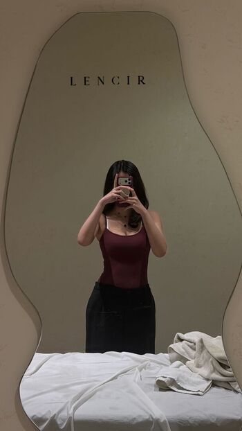 Alyssia keii image