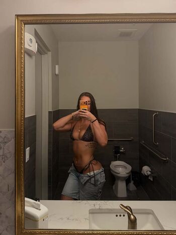 Amanda beck image