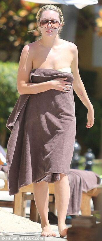 Amanda laura bynes image