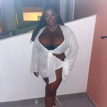 Amanda nchoma page 2 image