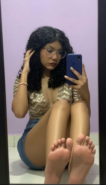 Amateur Foot Fetish Content