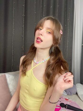 Amateur streamers page 2 image