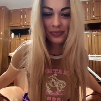 Amateur streamers page 2 image