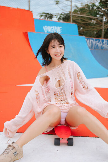 Amau Kisumi 天羽希純