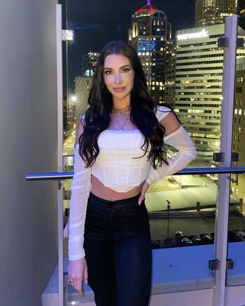 Amber balcaen image