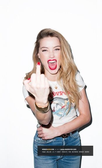 Amber heard 1 image