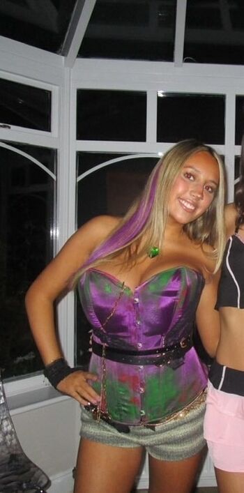 Amber isabella page 2 image